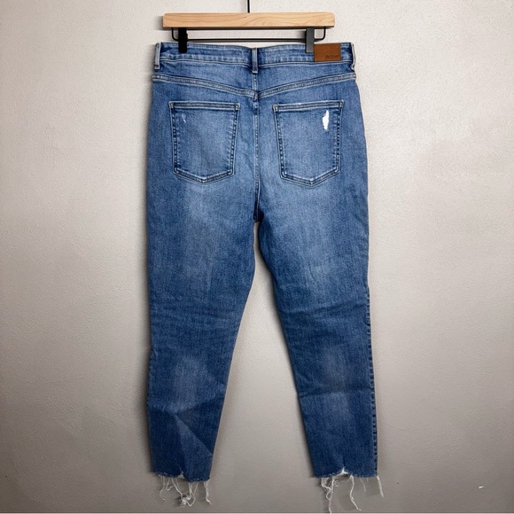 Revtown High Waisted Jeans Distressed Raw Hemline Medium Wash 33 Regular - Picture 10 of 11